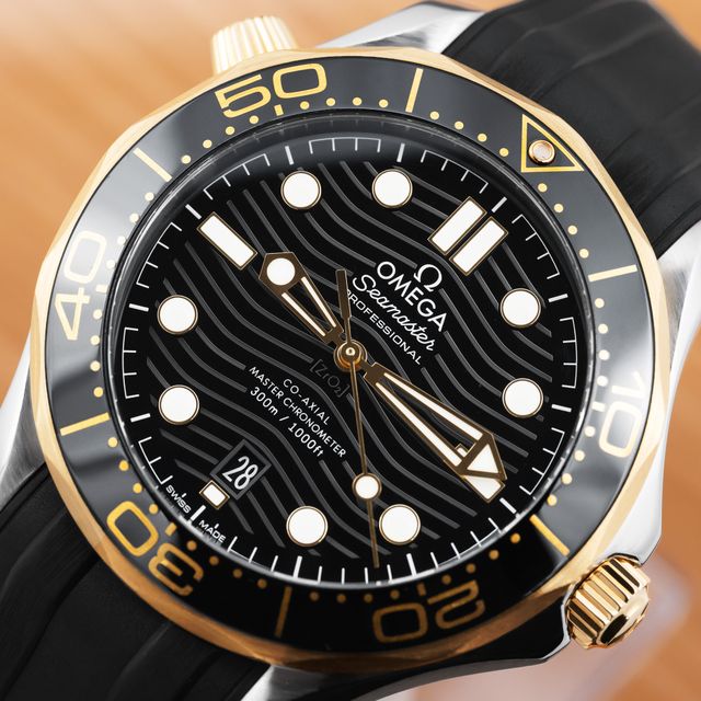 Omega Seamaster Diver 300m 210.22.42.20.01.001 Image 5